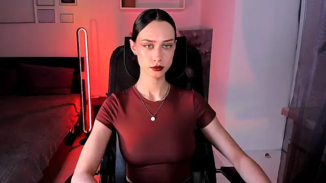 unaericaabistrong online show from April 2026 07:33:01 PM