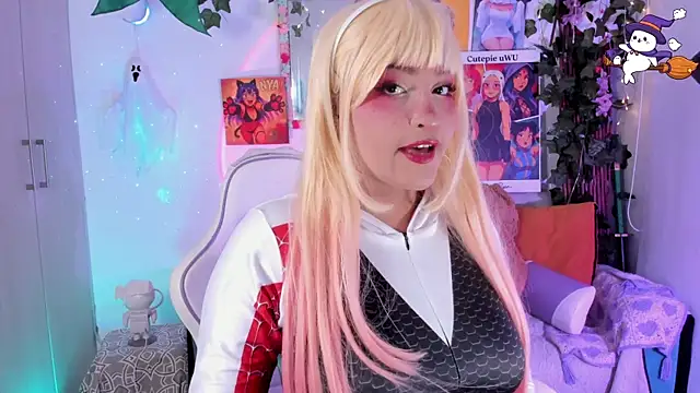 cutepie uwu  online show from December 2025 12:32:01 AM