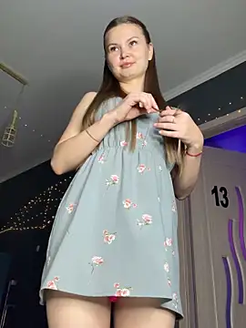 NickiLike online show from October 2025 05:16:02 PM