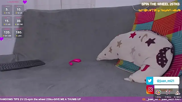 juanmiss online show from November 2025 07:13:02 PM