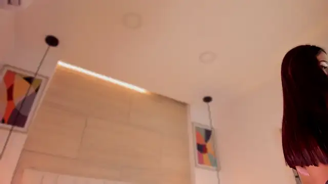 Jennmiiller  online show from February 2026 12:29:01 PM