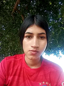 Snapshot of Julix_A chatting on December 2024 07:31:02 PM Julix A online show from December 2024 07:31:02 PM