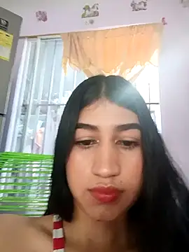 Julix A online show from February 2026 09:32:01 PM
