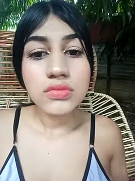 Snapshot of Julix_A chatting on December 2024 07:51:01 PM Julix A online show from December 2024 07:51:01 PM