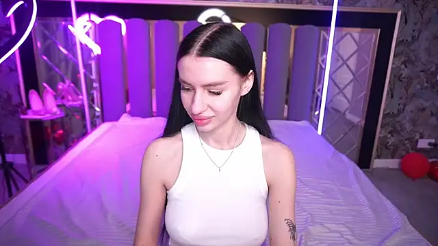 Snow WhiteeeX online show from March 2026 05:42:01 AM