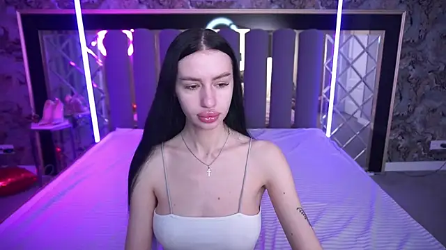 Snow WhiteeeX online show from April 2026 05:36:02 AM