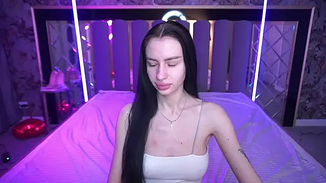 Snow WhiteeeX online show from April 2026 05:42:02 AM