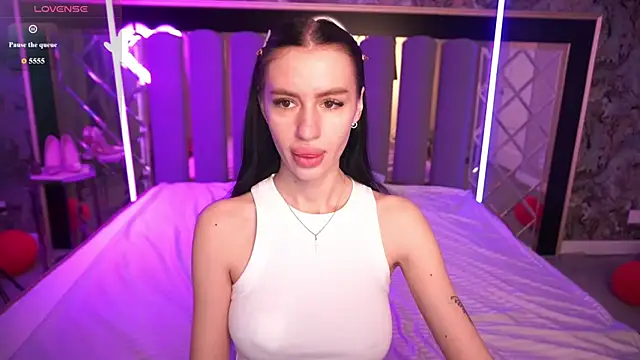 Snow WhiteeeX online show from March 2026 06:36:02 AM