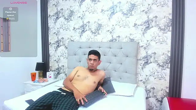 alexxa and sadman online show from January 2026 12:11:02 PM