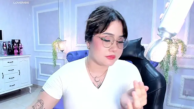 AHRI LEE online show from February 2025 08:16:02 AM