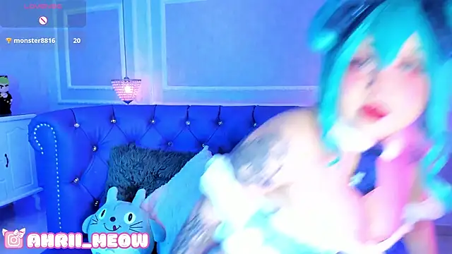 AHRI LEE online show from January 2025 01:00:01 AM