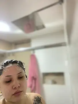 AHRI LEE online show from February 2025 09:46:01 PM