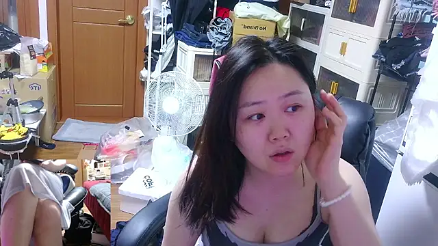 rami0428 online show from April 2026 09:43:02 PM