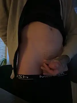 Snapshot of hottwoboys chatting on December 2024 07:37:01 AM hottwoboys online show from December 2024 07:37:01 AM