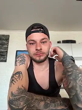 hottwoboys online show from May 2026 07:41:01 AM