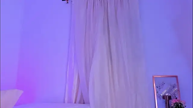 ninaht online show from March 2026 11:39:02 PM