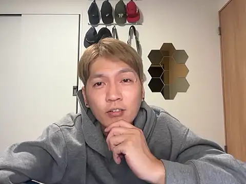 Snapshot of kensnb chatting on December 2025 10:14:01 AM kensnb online show from December 2025 10:14:01 AM