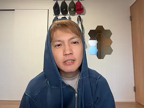 Snapshot of kensnb chatting on November 2025 09:48:01 PM kensnb online show from November 2025 09:48:01 PM