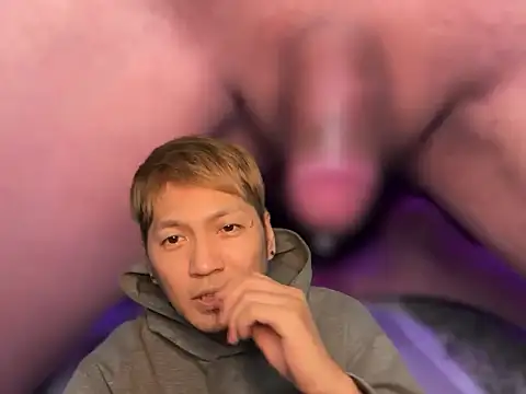 Snapshot of kensnb chatting on December 2025 06:24:01 AM kensnb online show from December 2025 06:24:01 AM