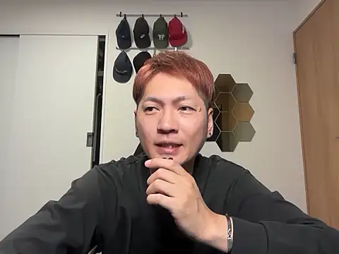 Snapshot of kensnb chatting on October 2025 07:58:01 PM kensnb online show from October 2025 07:58:01 PM