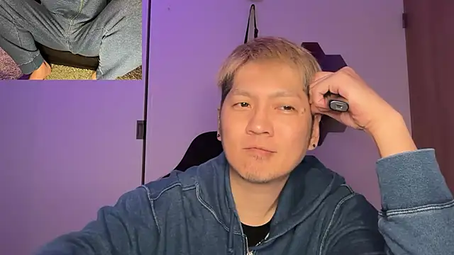 Snapshot of kensnb chatting on February 2026 11:21:02 AM kensnb online show from February 2026 11:21:02 AM