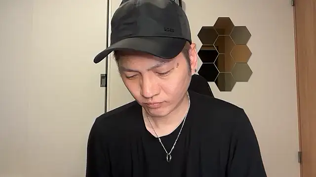 Snapshot of kensnb chatting on November 2025 07:57:01 PM kensnb online show from November 2025 07:57:01 PM