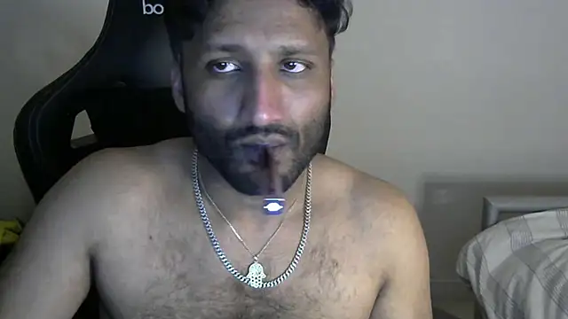 Snapshot of shadthebiguy chatting on March 2025 12:15:02 AM shadthebiguy online show from March 2025 12:15:02 AM