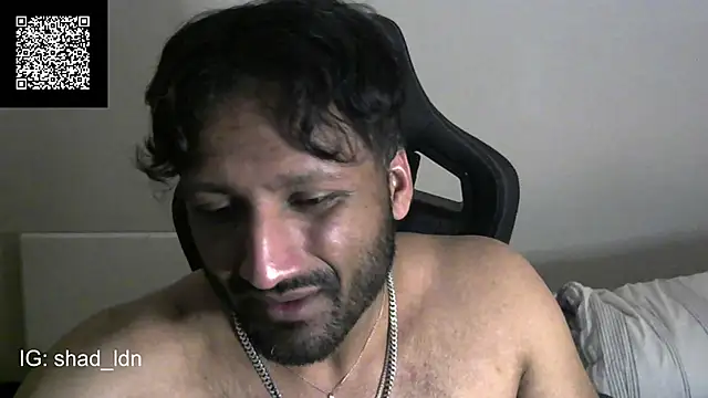 Snapshot of shadthebiguy chatting on January 2025 11:27:02 PM shadthebiguy online show from January 2025 11:27:02 PM