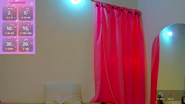 Natasha by online show from November 2025 02:32:02 PM