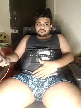 Snapshot of Mr_Handsome_hunk chatting on January 2025 09:55:02 PM Mr Handsome hunk online show from January 2025 09:55:02 PM