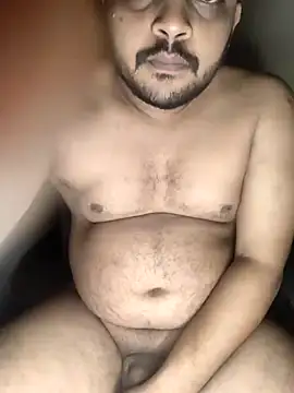 Snapshot of Mr_Handsome_hunk chatting on December 2024 02:32:01 PM Mr Handsome hunk online show from December 2024 02:32:01 PM