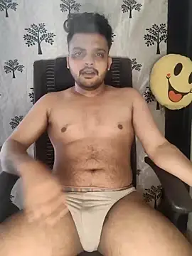 Snapshot of Mr_Handsome_hunk chatting on November 2025 05:34:02 AM Mr Handsome hunk online show from November 2025 05:34:02 AM