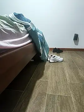 exmilitary online show from March 2025 05:00:02 AM