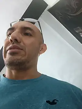 exmilitary online show from January 2025 09:00:01 PM