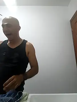 exmilitary online show from October 2025 03:10:01 AM