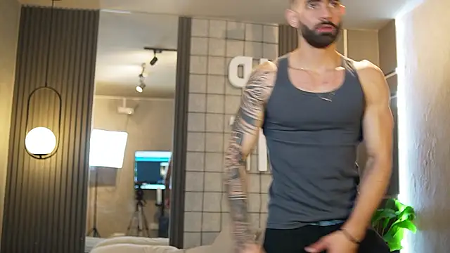 Austin bolt online show from February 2026 02:42:02 AM