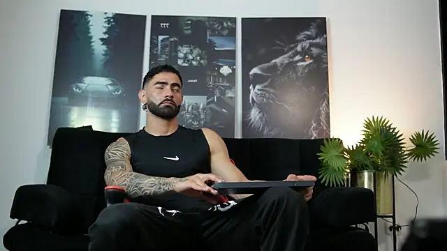 Austin bolt online show from September 2025 02:07:02 AM