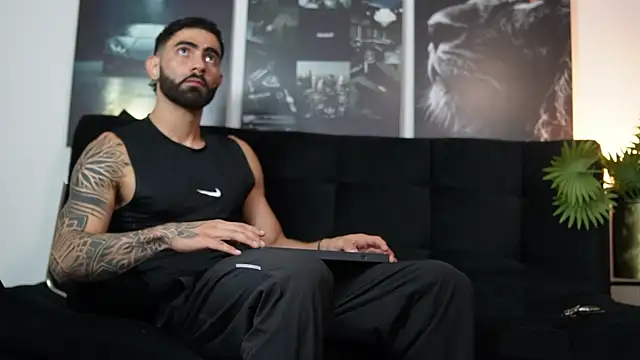 Austin bolt online show from October 2025 02:35:02 AM