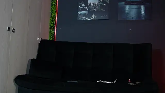 Austin bolt online show from January 2026 02:06:02 AM