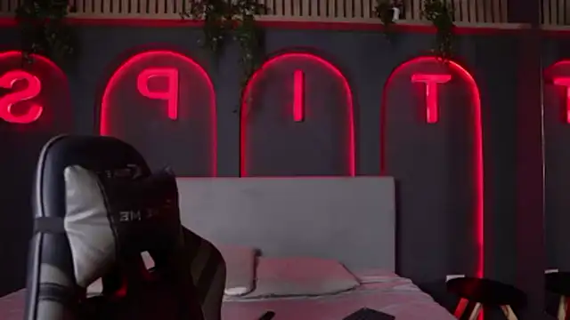 Austin bolt online show from October 2025 02:22:01 AM