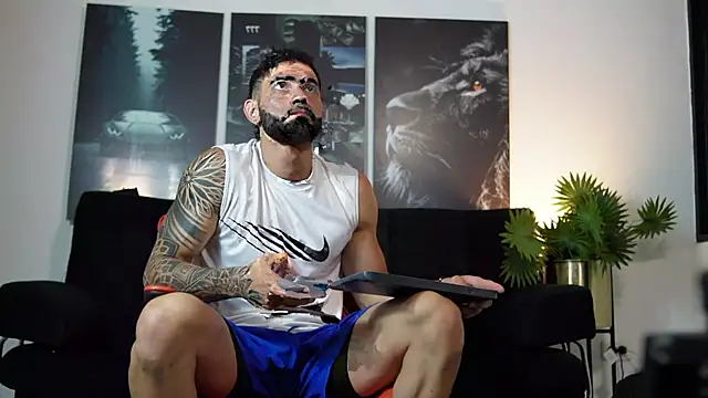 Austin bolt online show from September 2025 04:26:01 AM