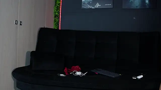 Austin bolt online show from January 2026 02:18:02 AM