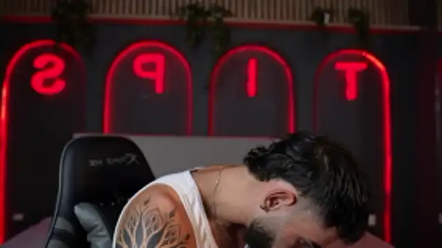 Austin bolt online show from November 2025 03:29:01 AM