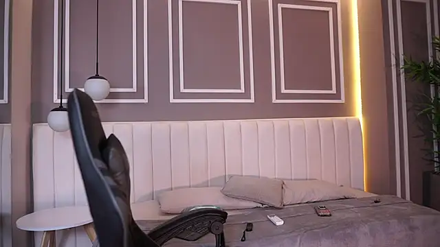 Austin bolt online show from February 2026 02:07:02 AM