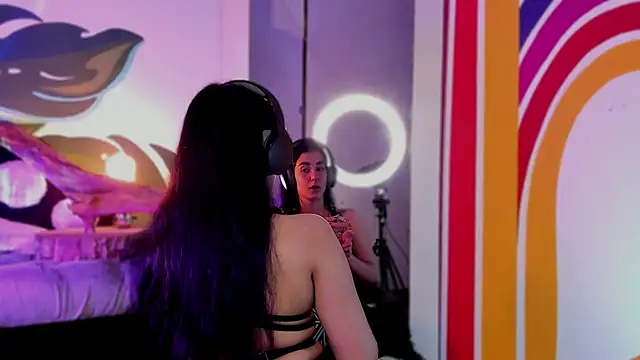 Snapshot of Alice_woodville chatting on September 2025 07:16:01 PM Alice woodville online show from September 2025 07:16:01 PM