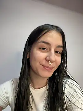 Snapshot of Alice_woodville chatting on March 2025 07:12:01 PM Alice woodville online show from March 2025 07:12:01 PM