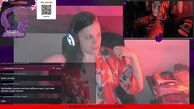 Snapshot of Rae-Suon chatting on February 2025 12:30:02 AM Rae-Suon online show from February 2025 12:30:02 AM