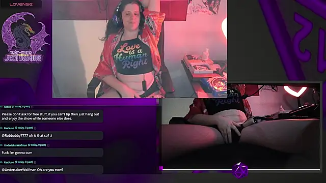 Snapshot of Rae-Suon chatting on March 2025 01:21:02 AM Rae-Suon online show from March 2025 01:21:02 AM