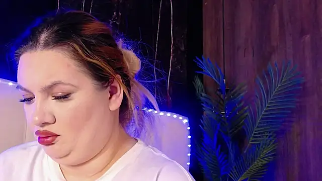 MelanieBrownn online show from February 2026 06:24:02 AM