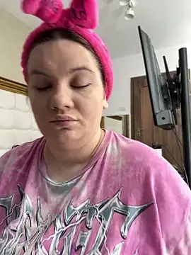 Snapshot of MelanieBrownn chatting on March 2025 04:23:01 PM MelanieBrownn online show from March 2025 04:23:01 PM